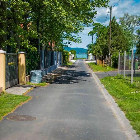 In - Balaton 19176 Daire