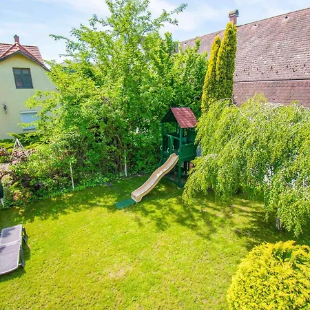 In - Balaton 19176 *